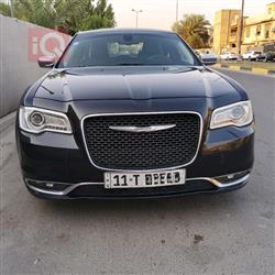 کرایسلەر 300